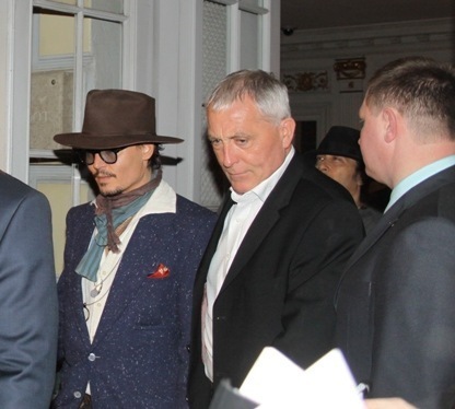  Johnny Depp in a restaurant - Moscow, Russia (May 2011)