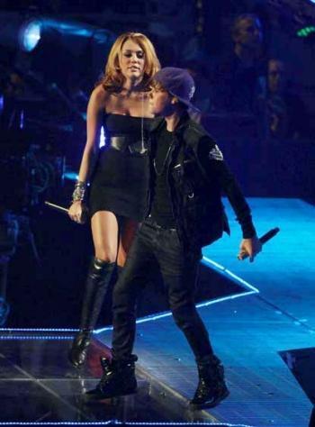  Justin with Miley