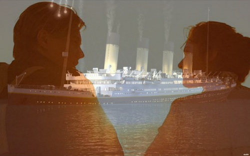 Kate Winslet & Leonardo DiCaprio- Titanic