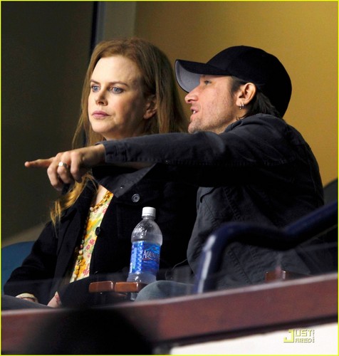  Nicole Kidman & Keith Urban: Hockey Date!