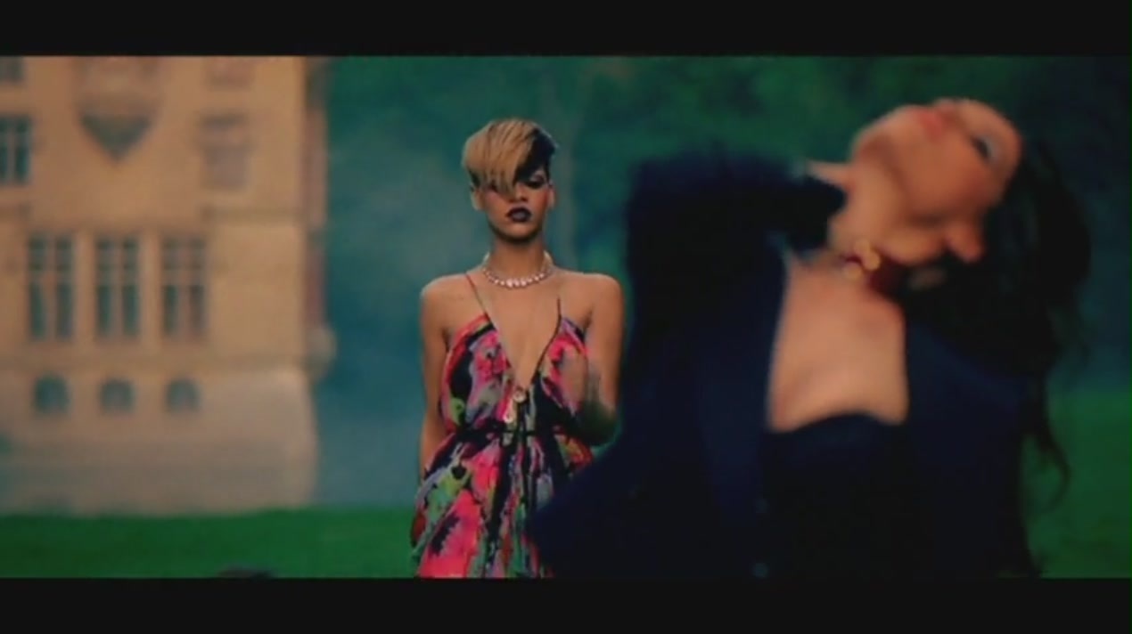 Te Amo [Music Video] - Rihanna Image (21941912) - Fanpop
