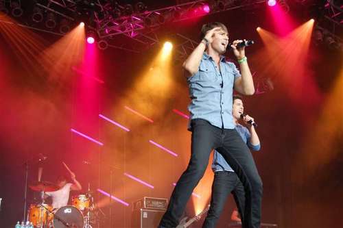  Performing at Universal Orlando (May, 14th 2011)