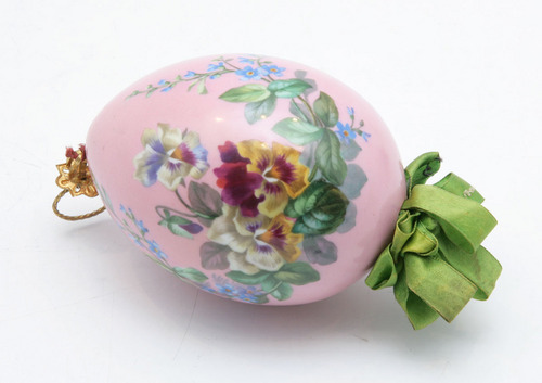  Floral touch Easter Egg carving