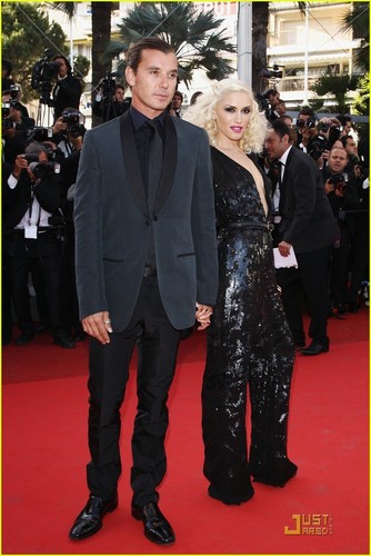  Gwen Stefani: 'Tree of Life' Premiere at Cannes!