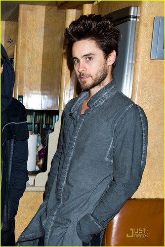 Jared Leto: Museum of Sex Visit with 30 Seconds to Mars!
