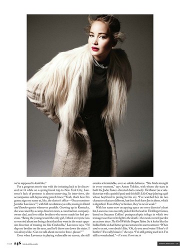  Magazine scans: Elle - June 2011