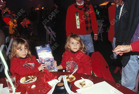  1992 - Annual Hollywood Natale Parade