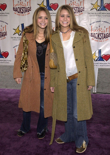 Mary-Kate and Ashley Olsen - Mary-Kate & Ashley Olsen Photo (39095400 ...