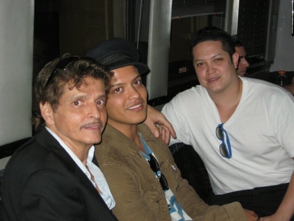 Bruno Mars his Father and Brother
