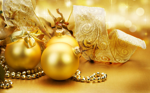  Golden 圣诞节 ornaments