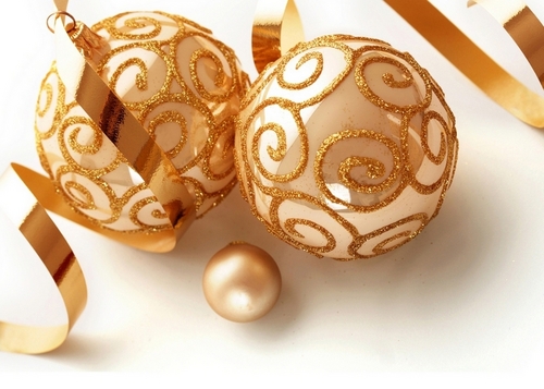  Golden krisimasi ornaments