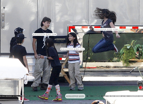 Prince, Paris, And Blanket With Jaden and Willow Smith 5/20/2011 (Bigger)
