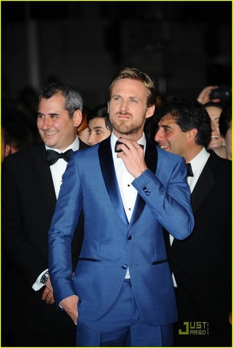  Ryan gosling, ganso Premieres 'Drive' in Cannes