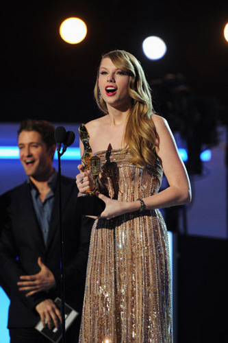  Taylor быстрый, стремительный, свифт at the 2011 Billboard Музыка Awards