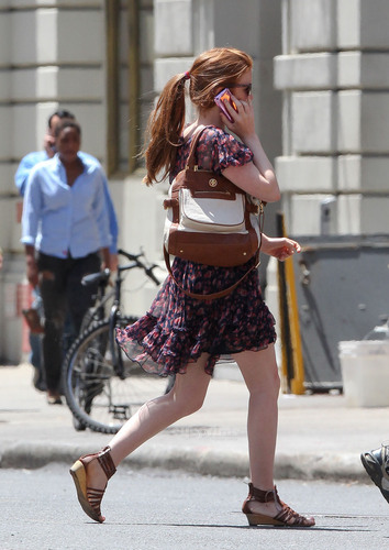  Isla Fisher spotted out in New York