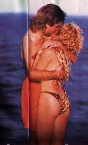 Antonio and Shakira hot