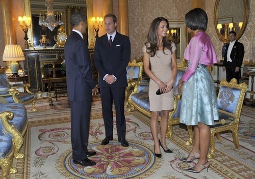 Barack and MIchelle Obama Meet Prince William and Kate Middleton