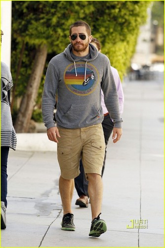 Jake Gyllenhaal: Beverly Hills Bank Run