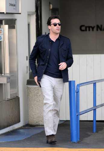  Jon Hamm Leaves City National Bank in Hollywood