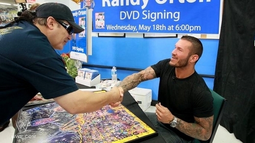  Randy orton dvd signing