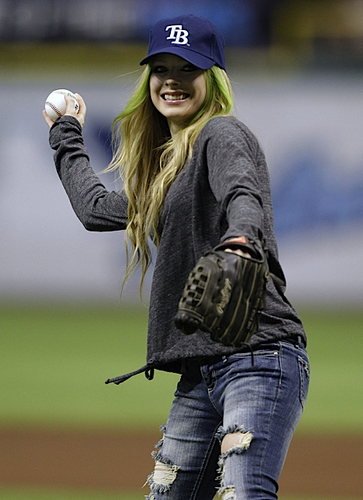  28th May - Throwing First Pitch, Tampa bucht Rays Game, Florida