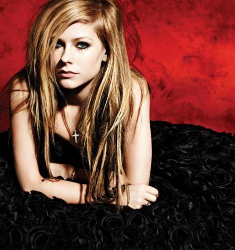  Avril Lavigne foto's from album Goodbye Lullaby