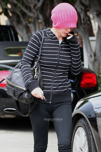 Christina Ricci Covers Up as She Leaves a Salon in Hollywood, May 18 