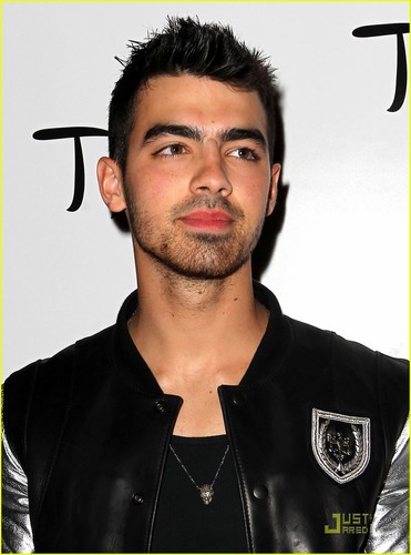  Joe Jonas: Billboard Awards Bash at TAO (05.21.2011)!