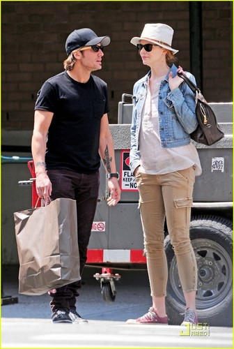  Nicole Kidman & Keith Urban: Tribeca Twosome