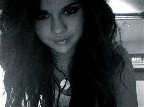  Selena Gomez ! ;;**