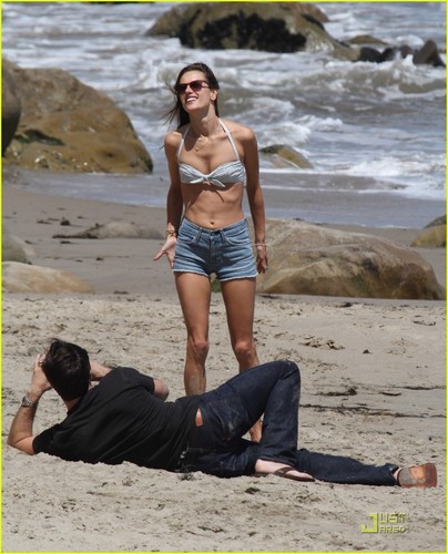  Alessandra Ambrosio: Family Tag at the Beach!