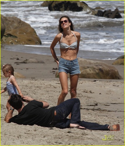  Alessandra Ambrosio: Family Tag at the Beach!