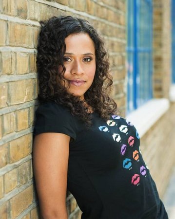  Angel Coulby