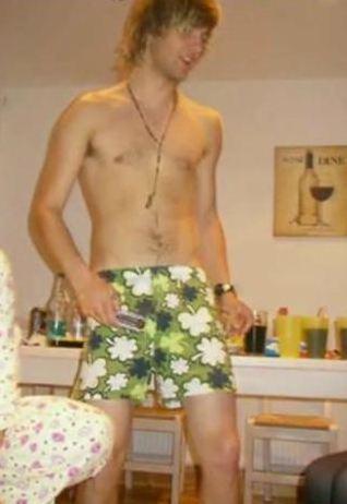  Keith in shamrock boxers lol!