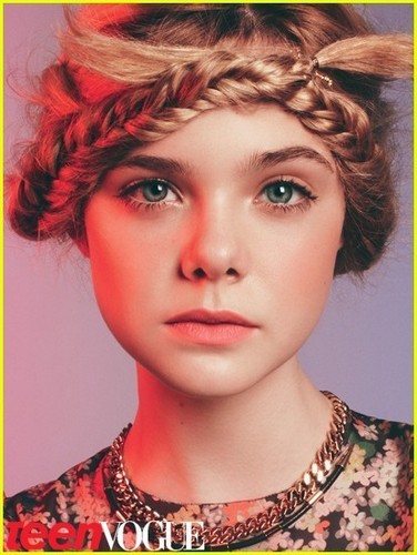  New تصاویر of Elle Fanning in Teen Vogue June/July 2011