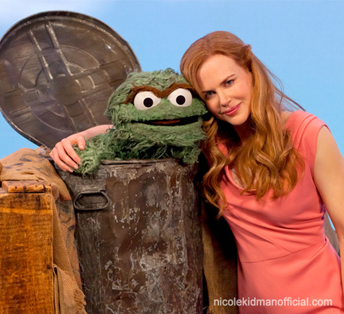 Nicole and Oscar the Grouch on Sesame 通り, ストリート