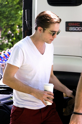  Rob on the set of cosmopolis (1st June)