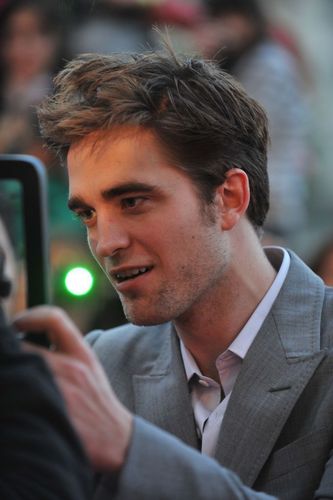  2 new pics from WFE premiere in Barcelona