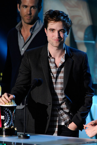  2011 音乐电视 Movie Awards