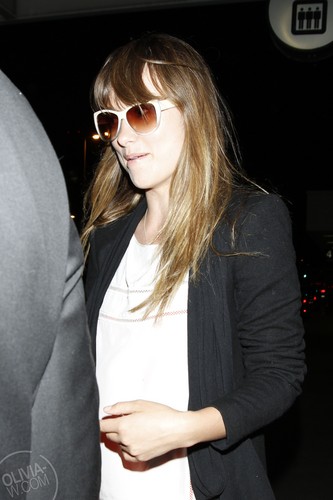  Arriving into LAX Airport [June 5, 2011]