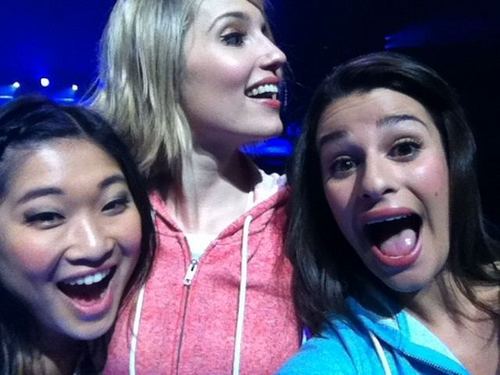 Glee Cast Twitter Photos