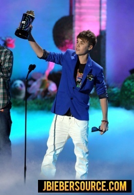  Justin Bieber এমটিভি Movie awards 2011