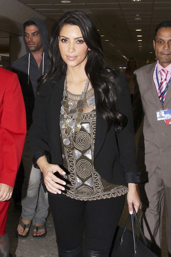  Kim Kardashian at Heathrow airport.