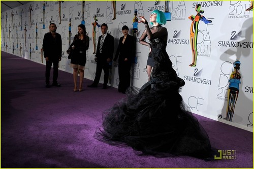  Lady Gaga - CFDA Fashion Awards 2011