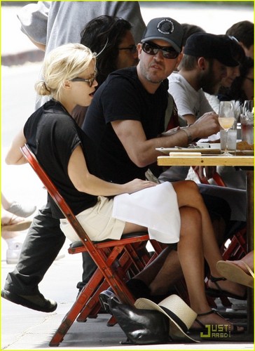  Reese Witherspoon: Sunday brunch, café da manhã with Jim Toth