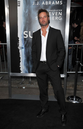  “Super 8″Premiere in Hollywood (June 8)