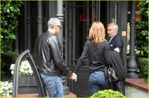 George Clooney & Elisabetta Canalis: Milan Mates