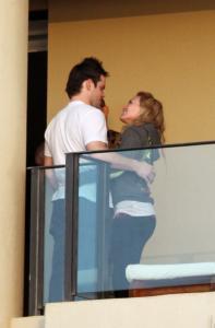  Hilary Duff & Mike Comrie Engagement