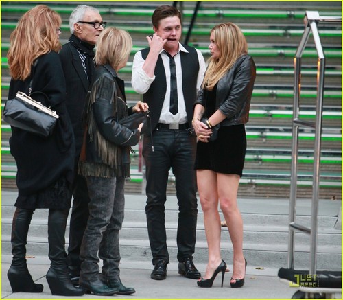  Jesse McCartney: Delphine Lunch tanggal