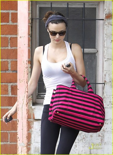  Miranda Kerr works on her fitness as she leaves a private gym on Friday (June 10) in Los Angeles.
